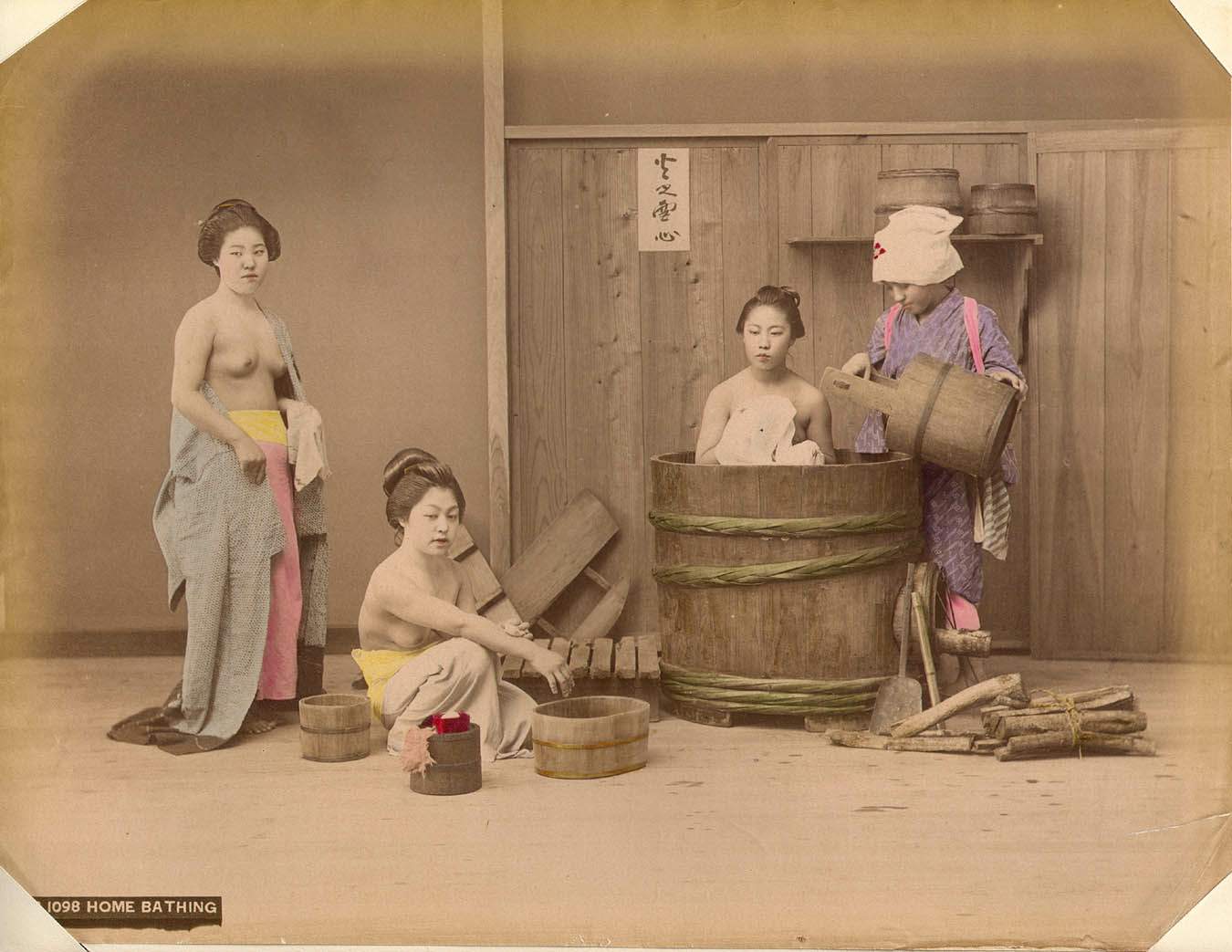 Filekusakabe Kimbei B1098 Home Bathing Wikimedia Commons